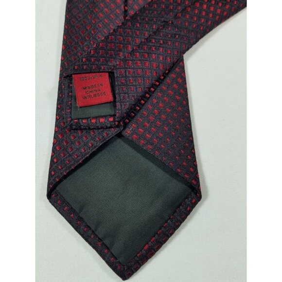 Alfani Mens Necktie Silk deep reds black tie 2.75" wide 60" long - Picture 5 of 8